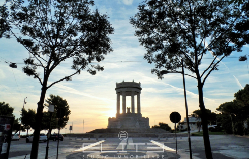 Residenza esclusiva in villa storica con giardino – Viale della Vittoria